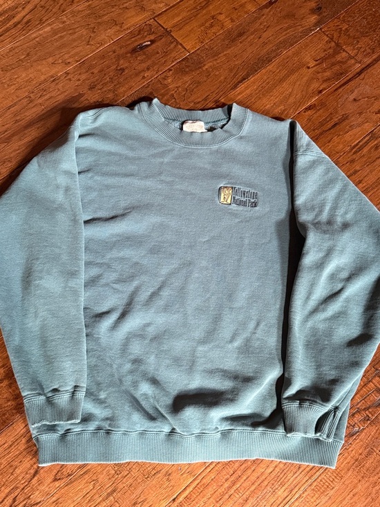Source Unknown Other - Source Unknown Teal Crewneck Yellowstone national Park Sweatshirt